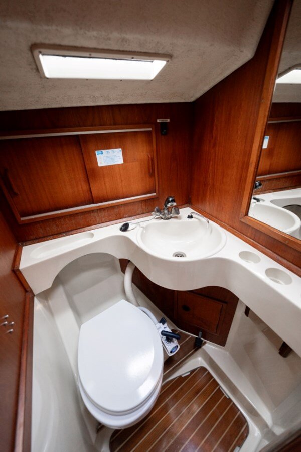 1984-baltic-yachts-34-11-d8435e