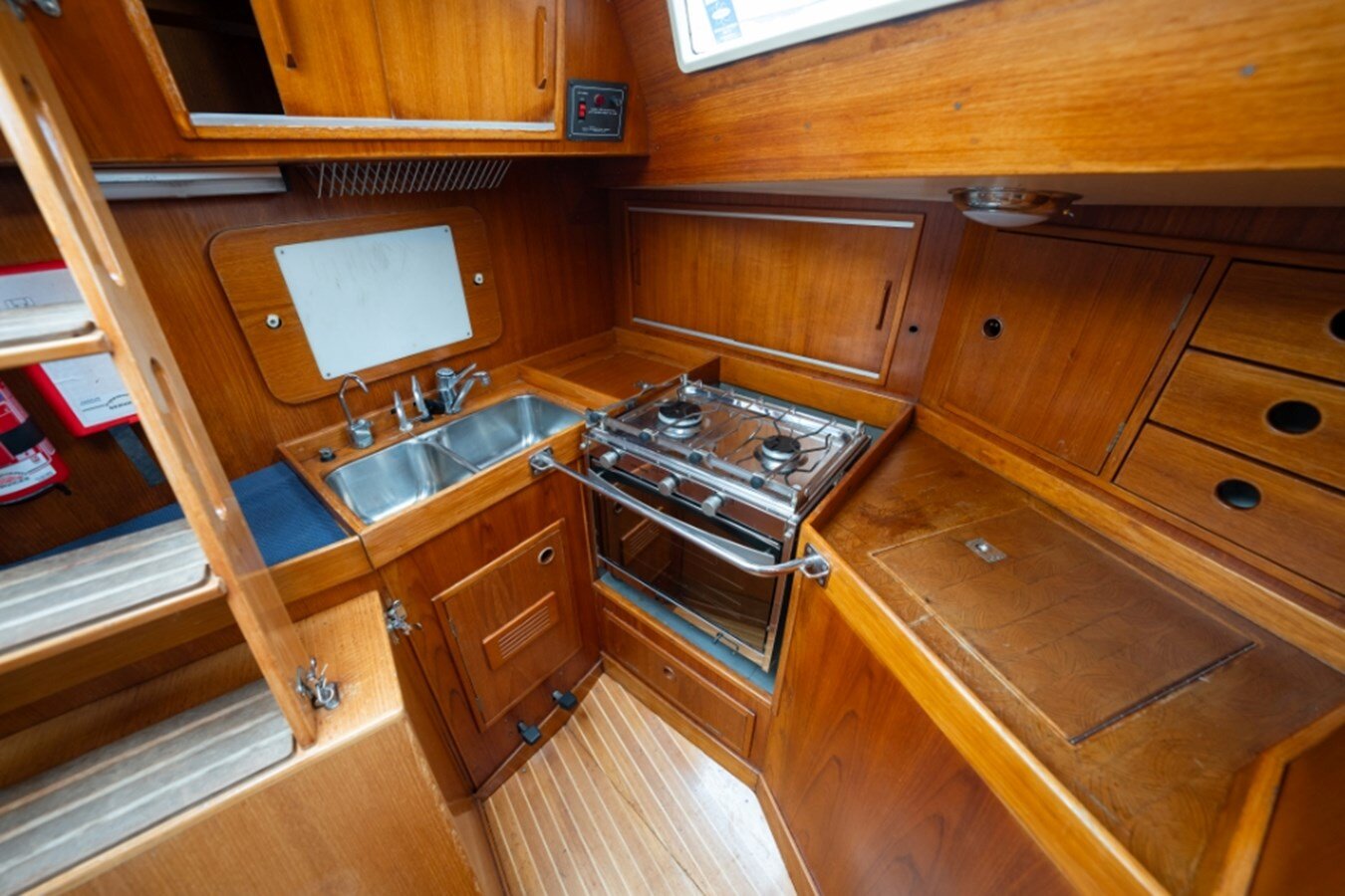 1984-baltic-yachts-34-11-d8435e