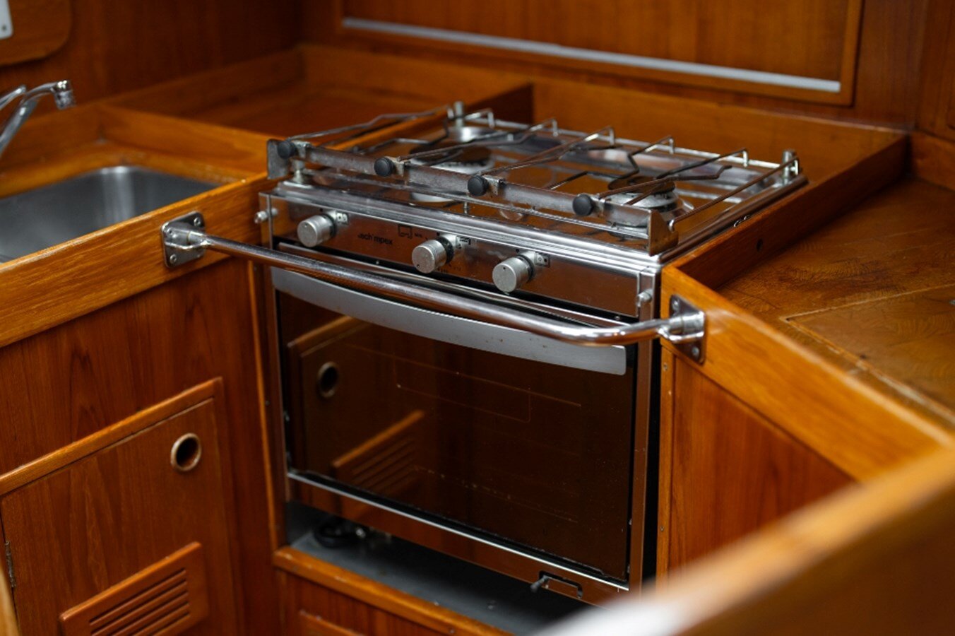 1984-baltic-yachts-34-11-d8435e