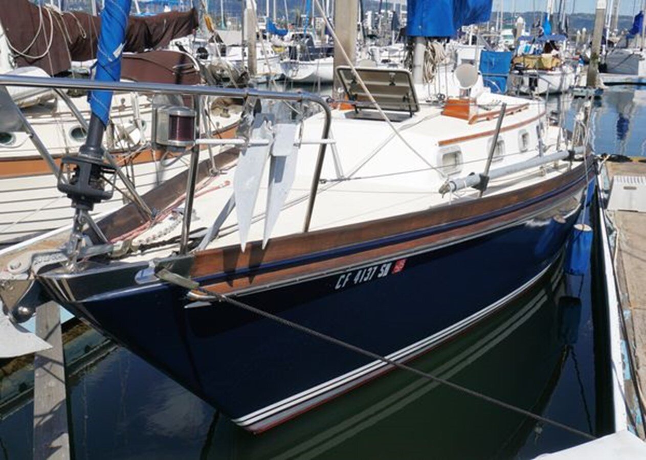 1984-bristol-yachts-31-37d972