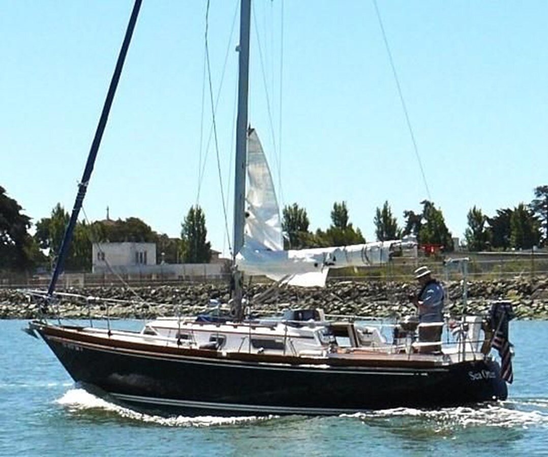 1984-bristol-yachts-31-37d972