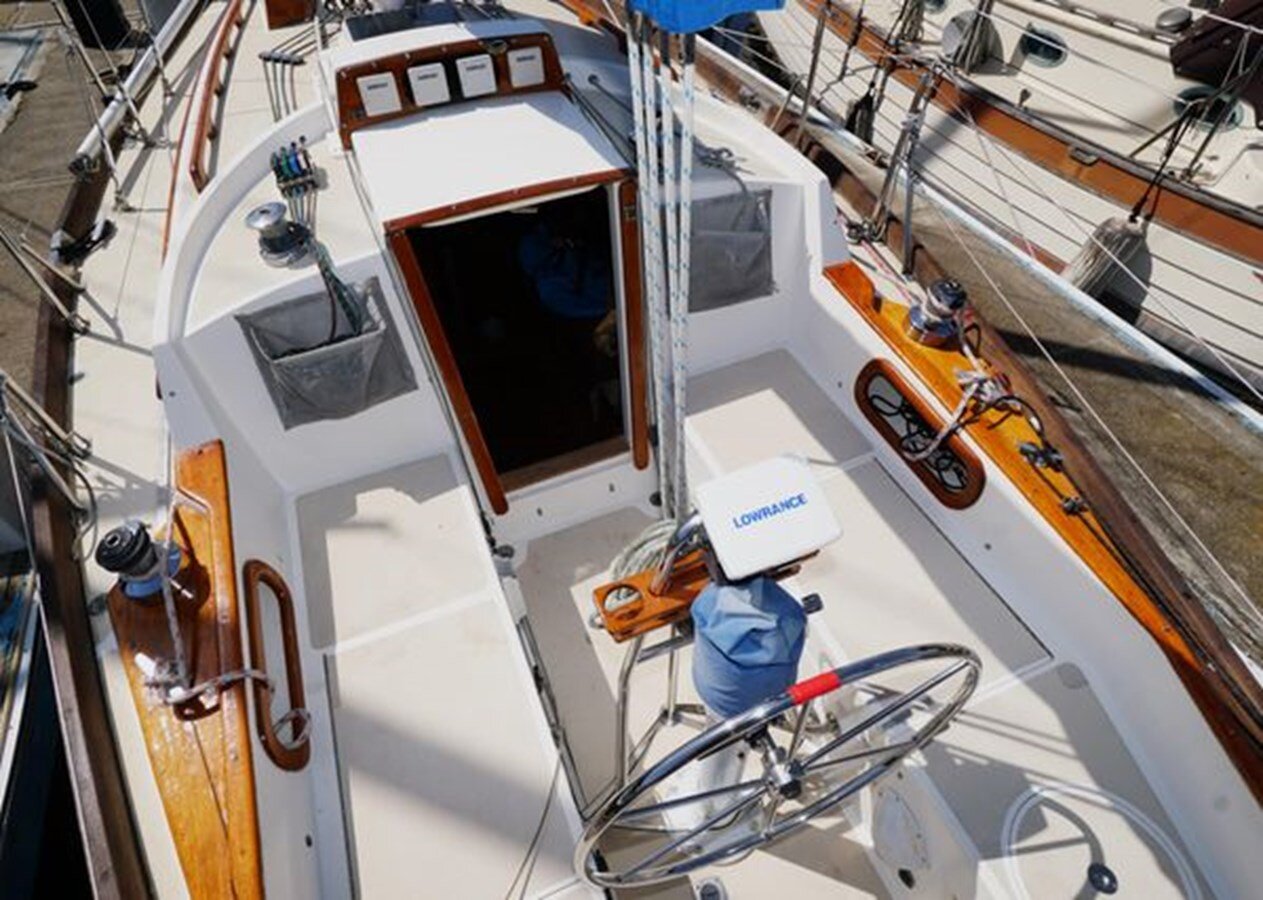 1984-bristol-yachts-31-37d972