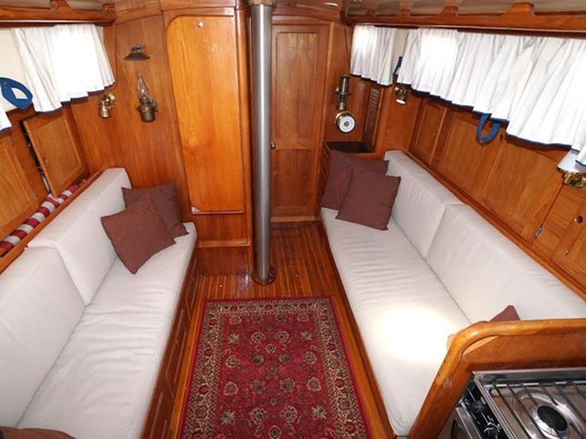 1984-bristol-yachts-31-37d972