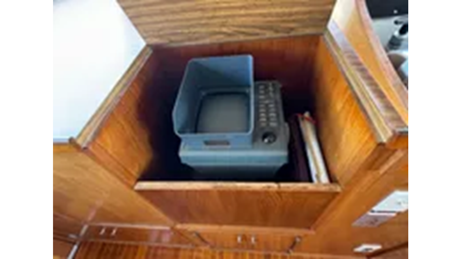 1984-burger-86-c44df0