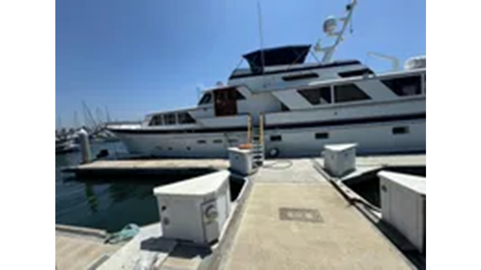 1984-burger-86-c44df0