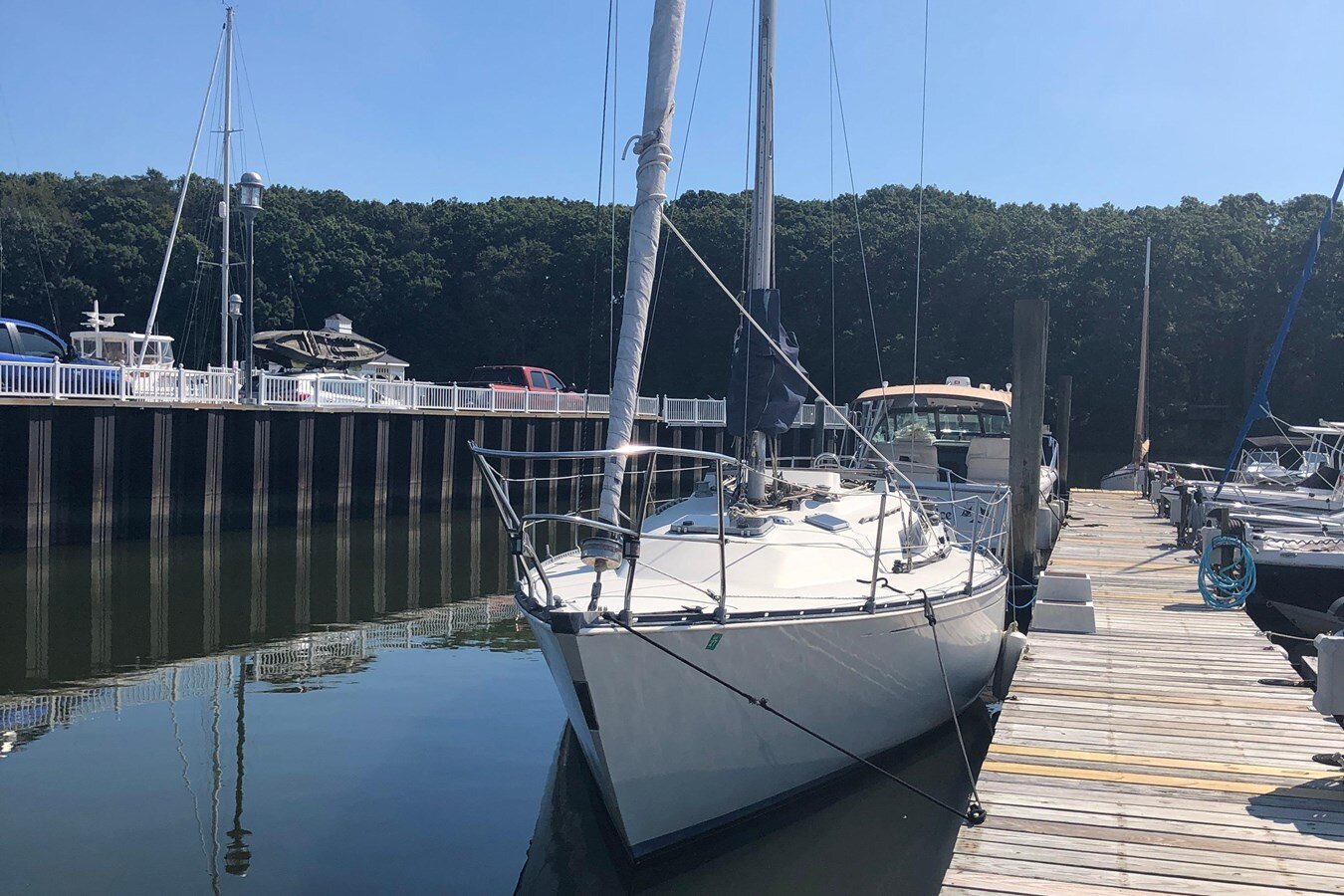 1984-cc-yachts-34-8-08517b