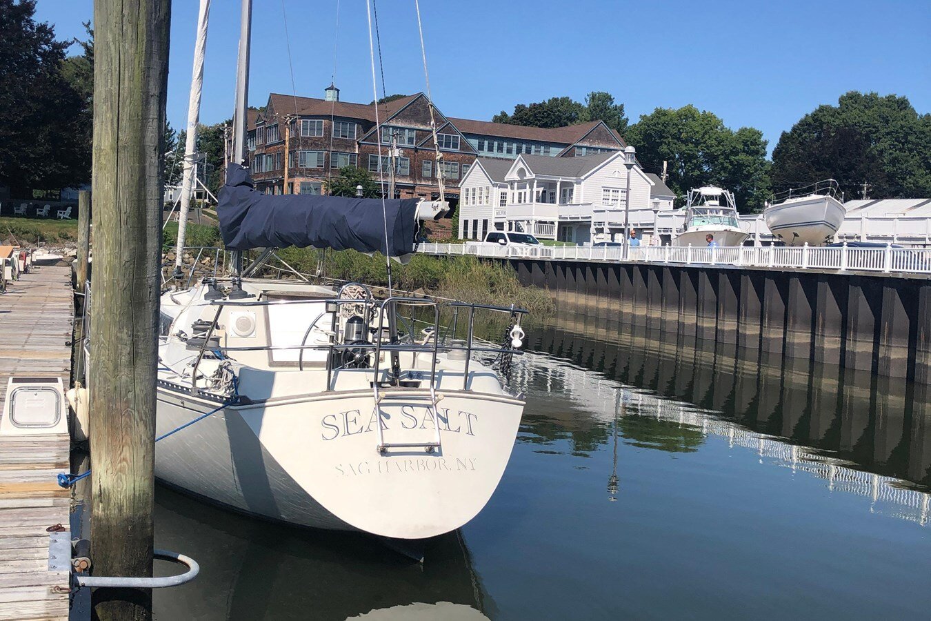 1984-cc-yachts-34-8-08517b