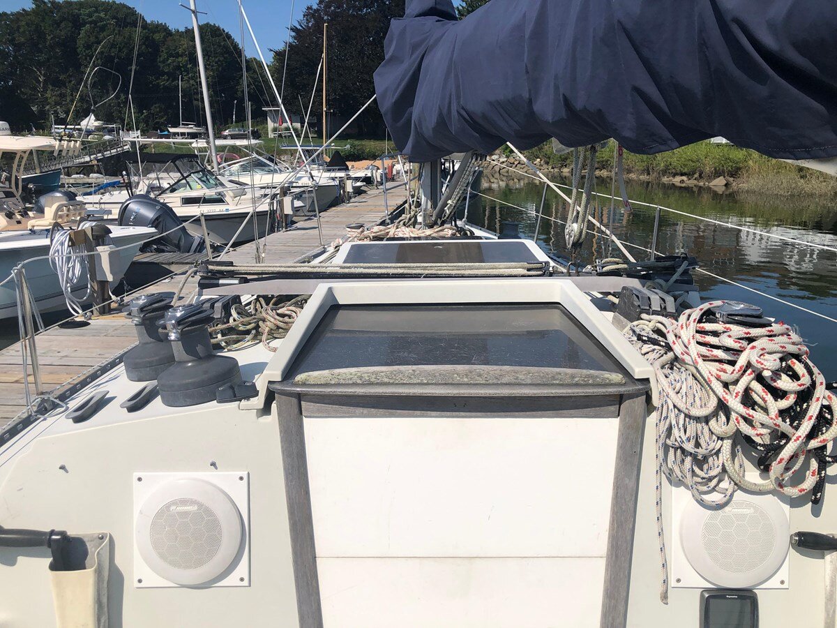 1984-cc-yachts-34-8-08517b