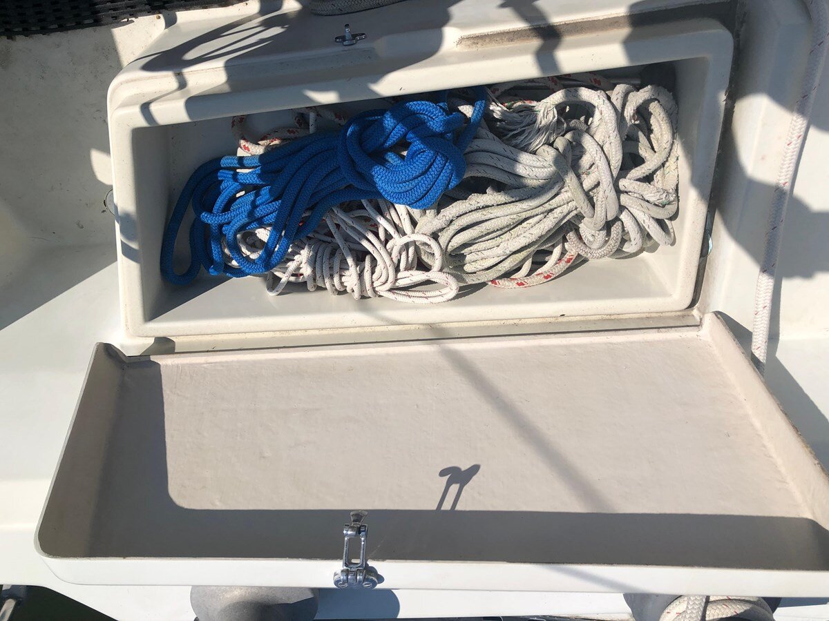 1984-cc-yachts-34-8-08517b