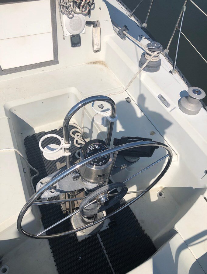 1984-cc-yachts-34-8-08517b