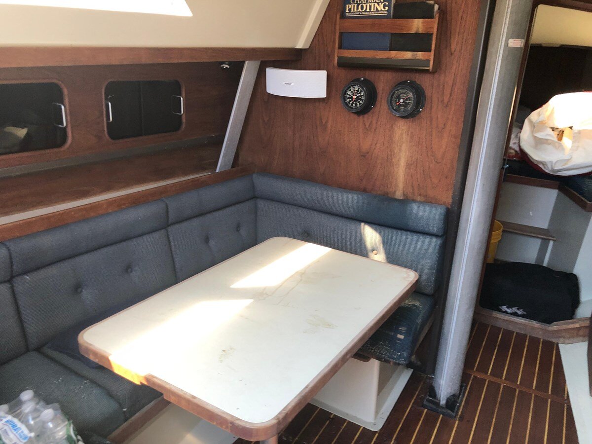 1984-cc-yachts-34-8-08517b