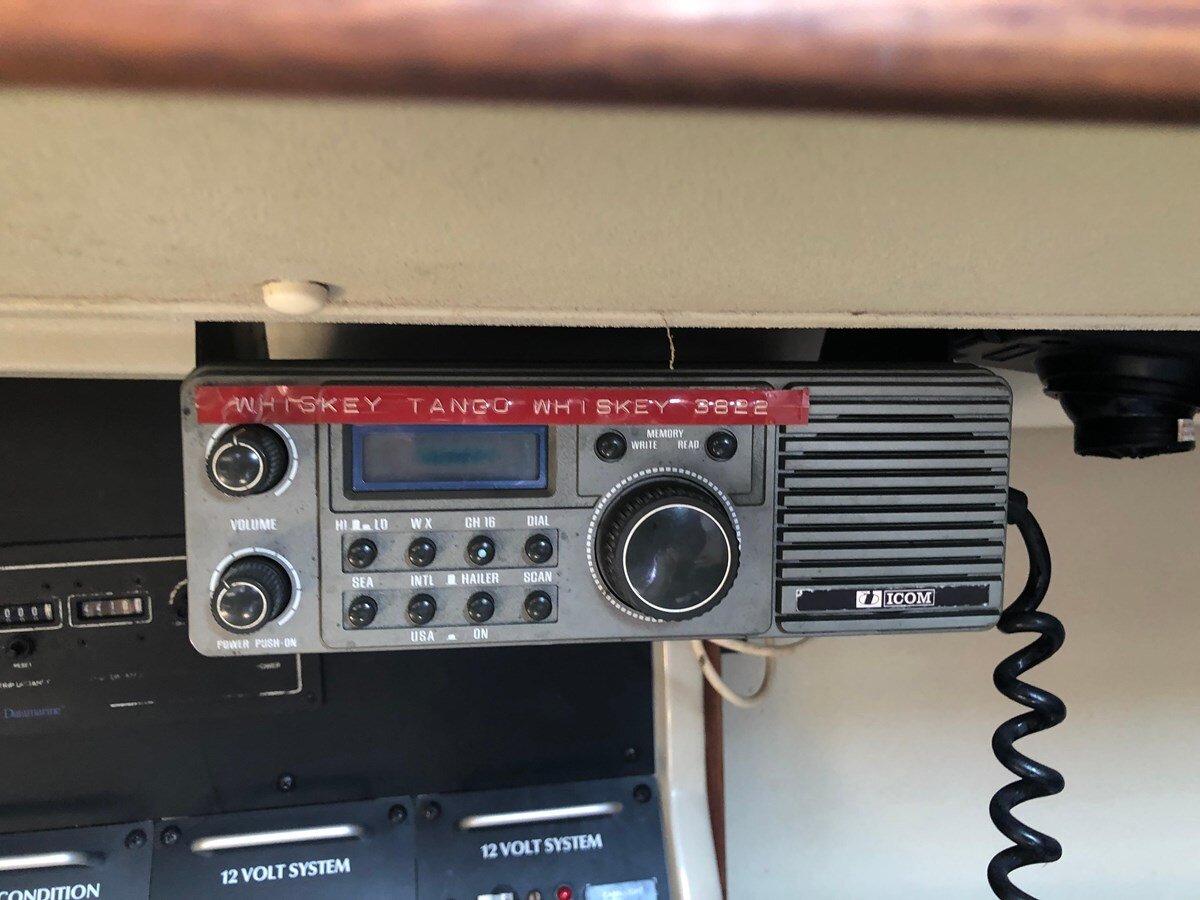 1984-cc-yachts-34-8-08517b