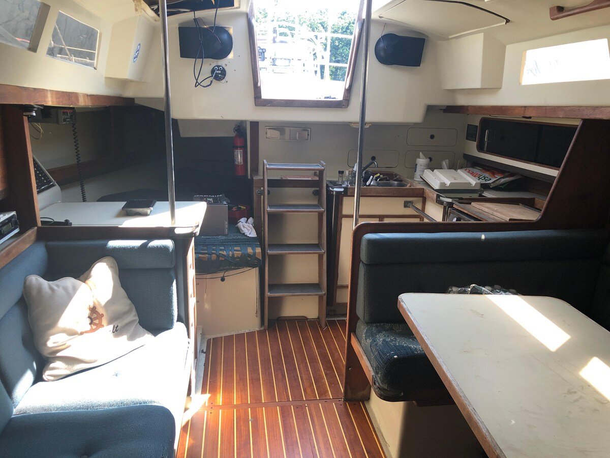 1984-cc-yachts-34-8-08517b