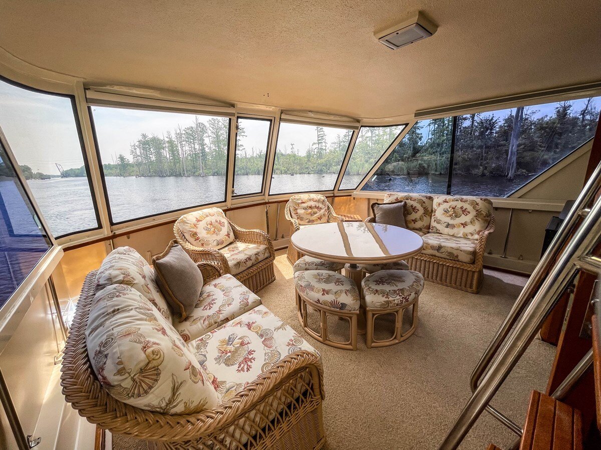 1984-hatteras-53-75fd50