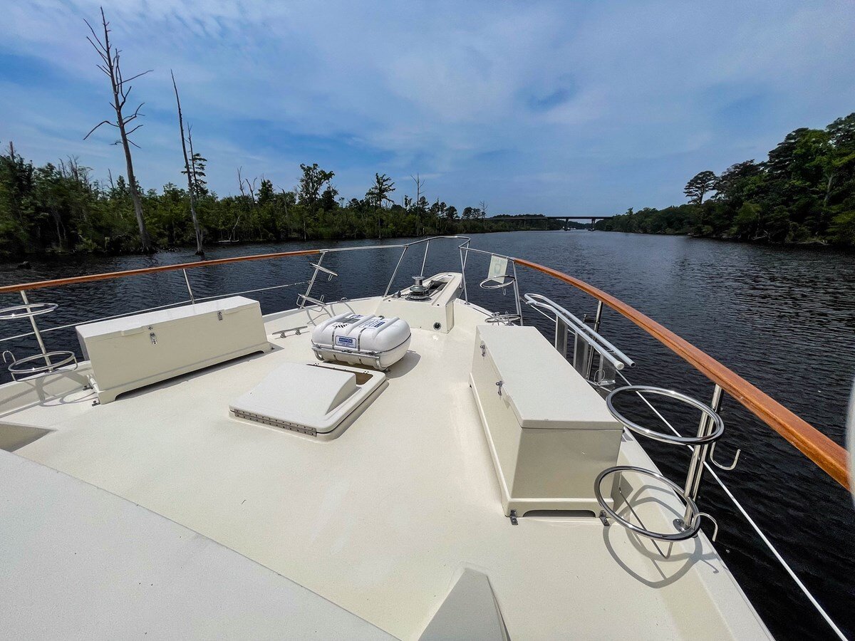 1984-hatteras-53-75fd50