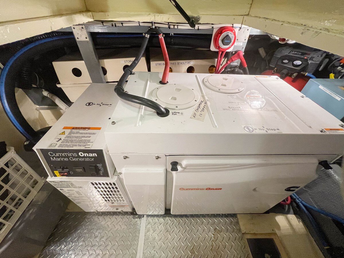 1984-hatteras-53-75fd50