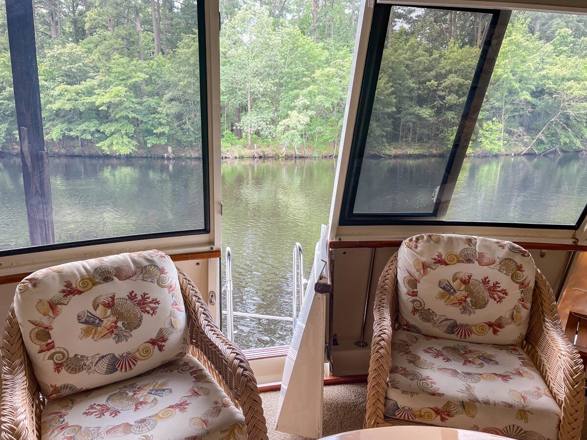 1984-hatteras-53-75fd50