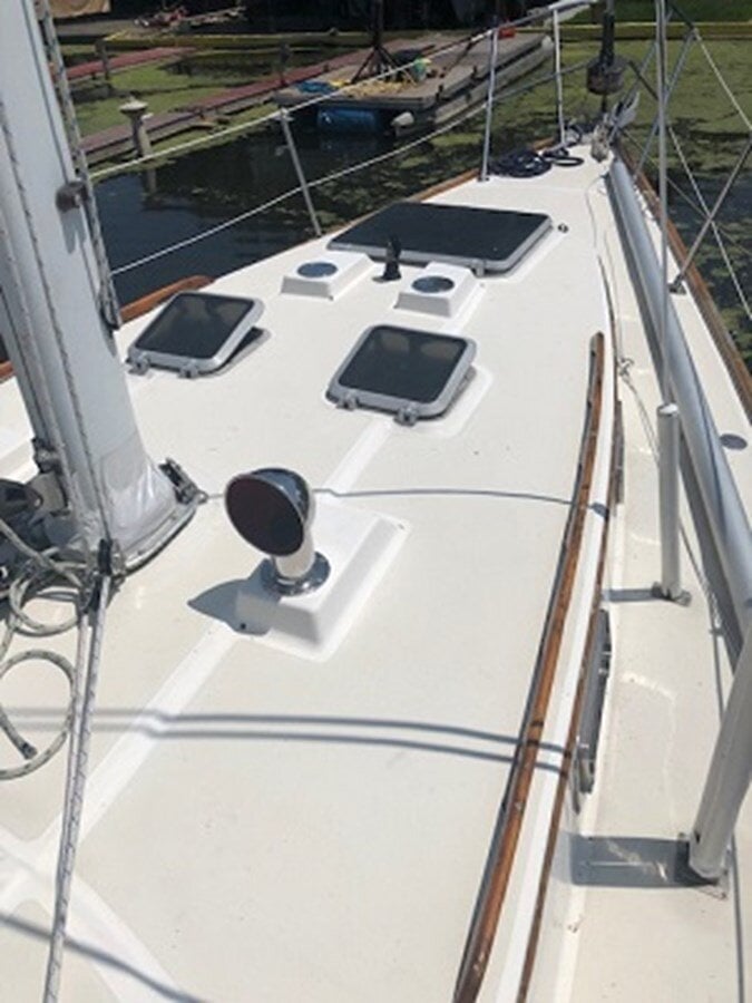 1984-sabre-yachts-38-6ded7d