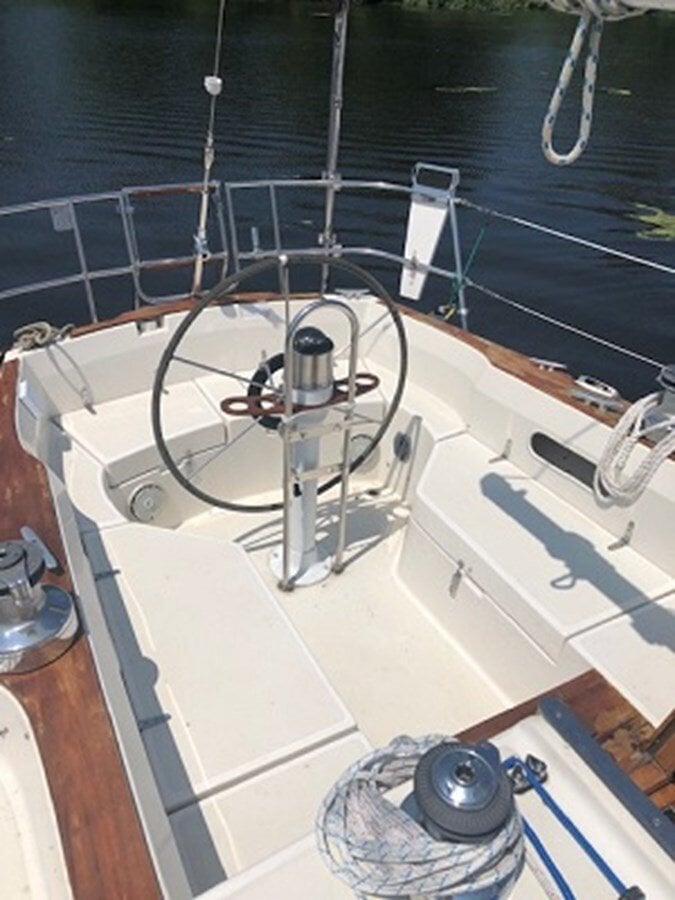 1984-sabre-yachts-38-6ded7d