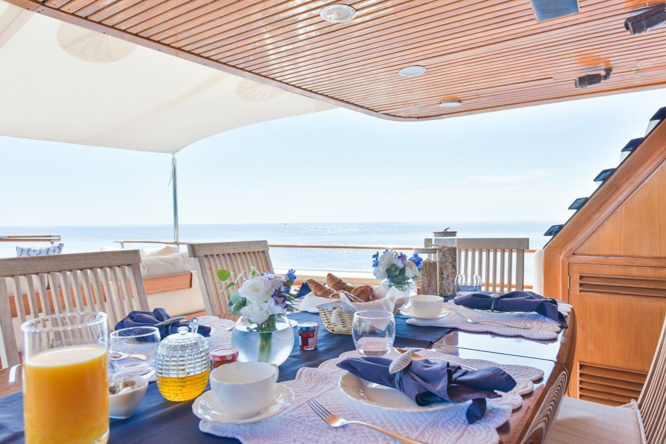 1984 W.A. SOUTER & SONS 111' 7