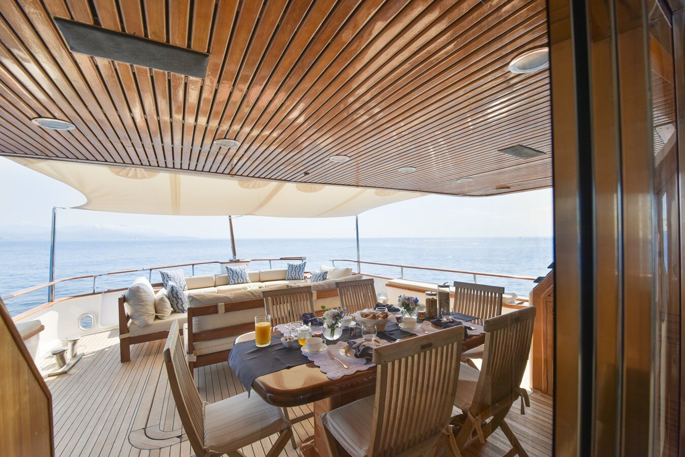 1984 W.A. SOUTER & SONS 111' 7