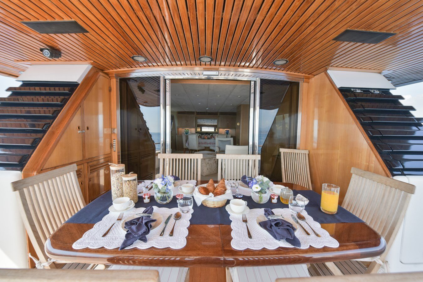 1984 W.A. SOUTER & SONS 111' 7