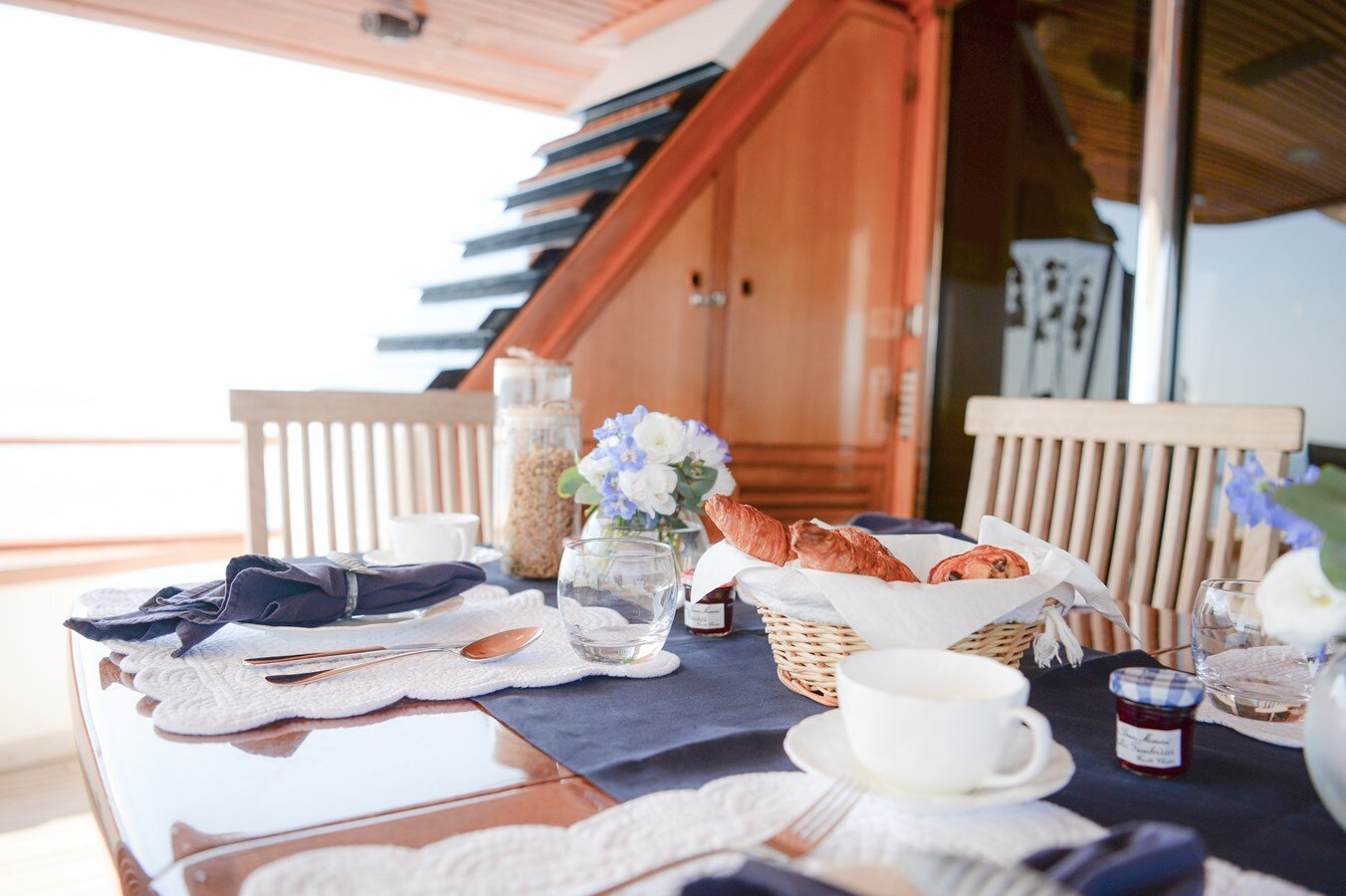 1984 W.A. SOUTER & SONS 111' 7