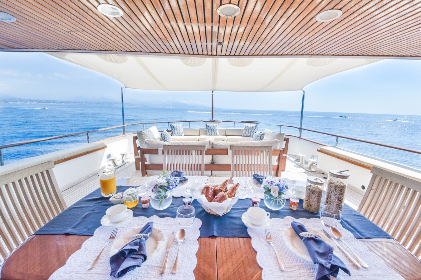 1984 W.A. SOUTER & SONS 111' 7