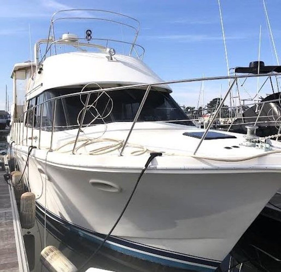 1985-bluewater-yachting-46-a75255