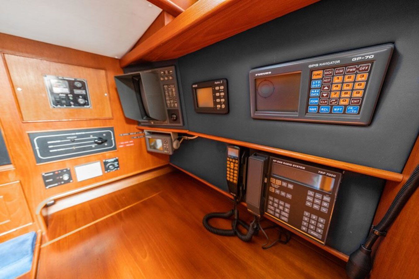 1985-camper-nicholsons-47-3-78aab8