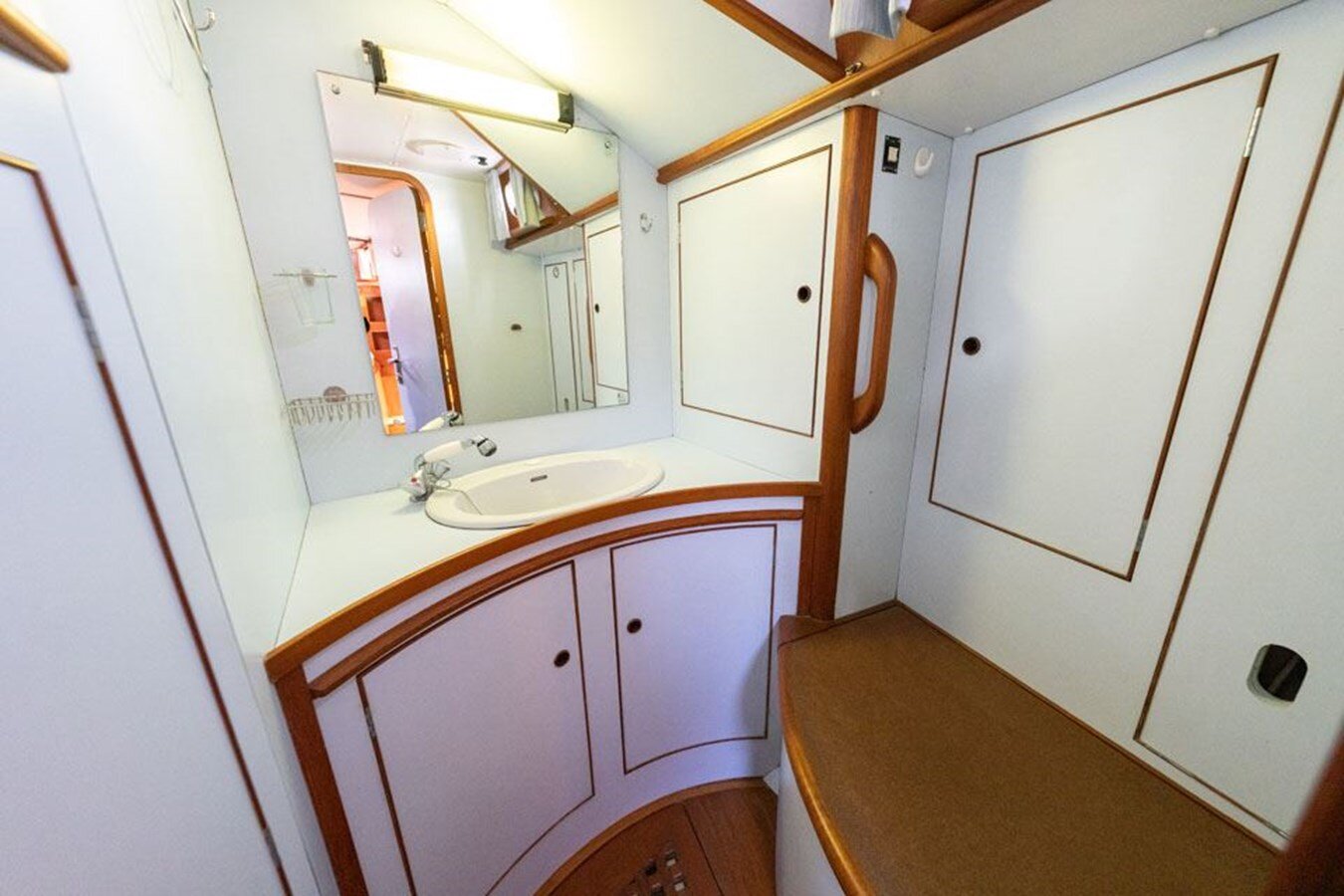 1985-camper-nicholsons-47-3-78aab8