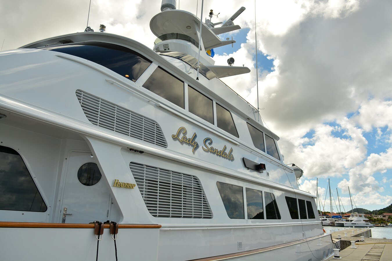 1985-feadship-131-6-f45d55