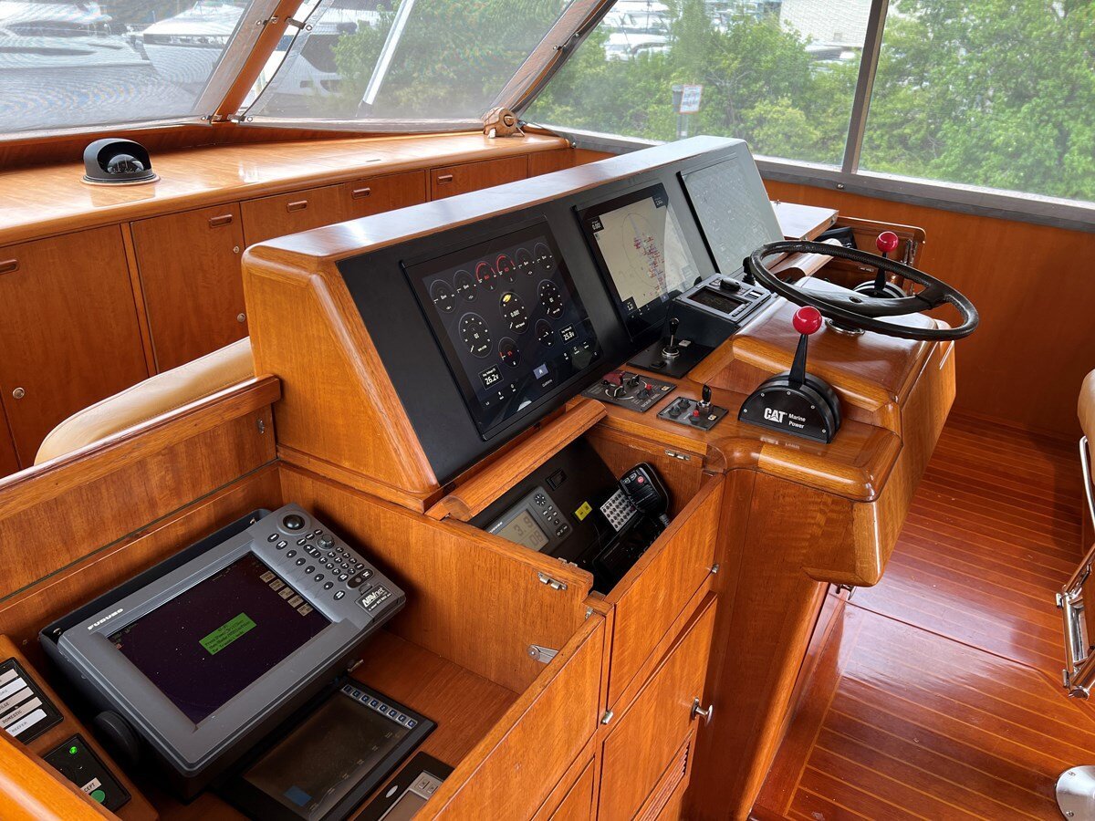 1985-feadship-87-4-cf3521