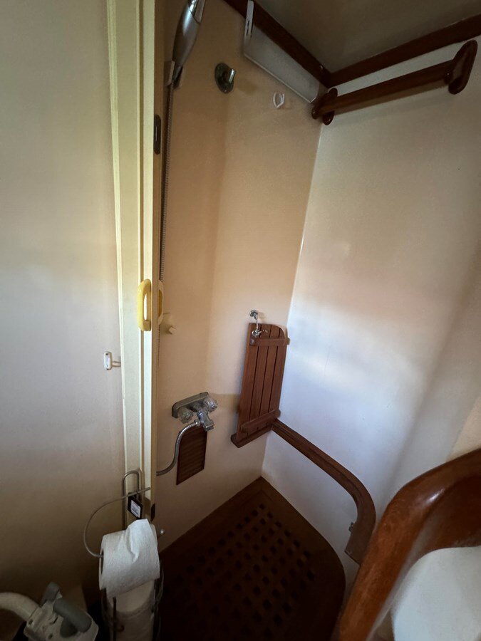 1985-ka-shing-enterprise-ltd-41-ef0949