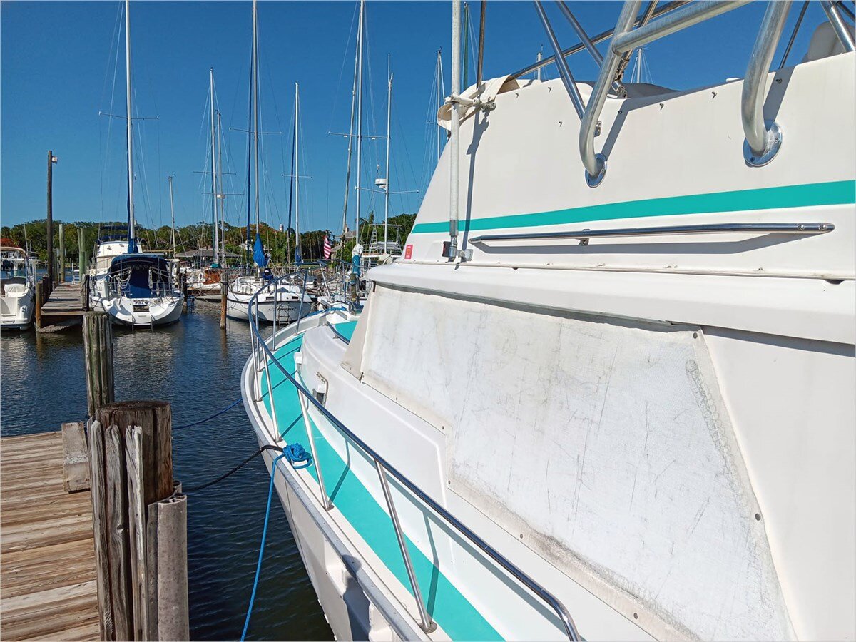 1985-mainship-34-1-cf46ad