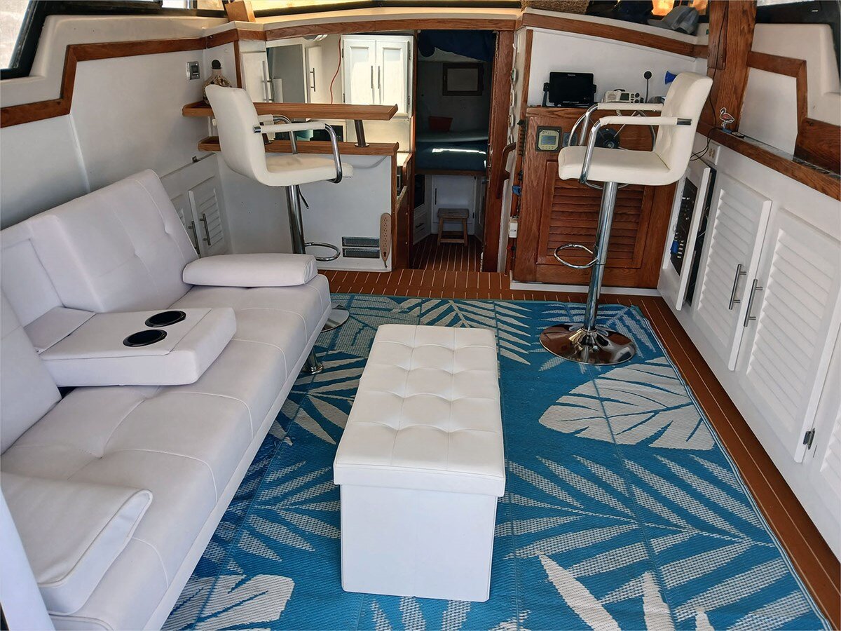 1985-mainship-34-1-cf46ad