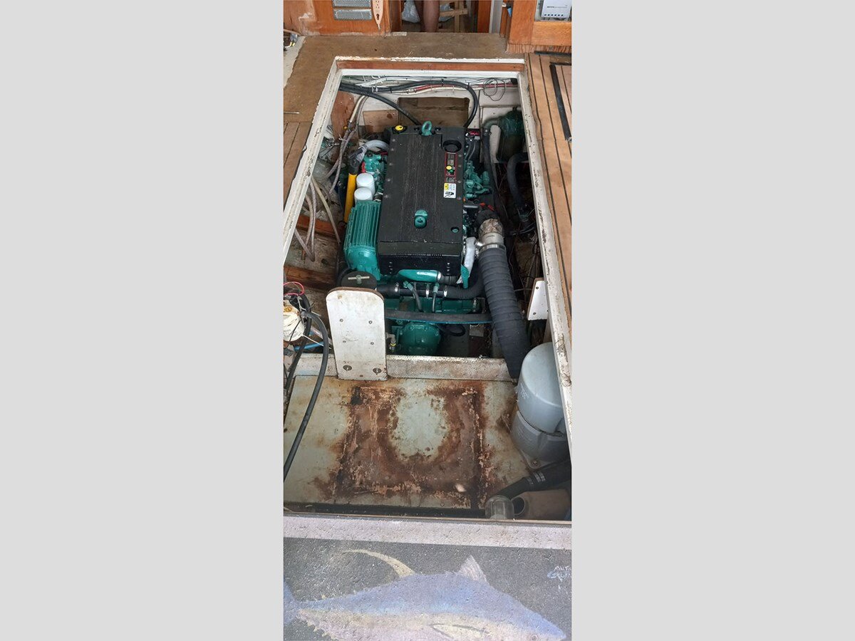 1985-mainship-34-1-cf46ad