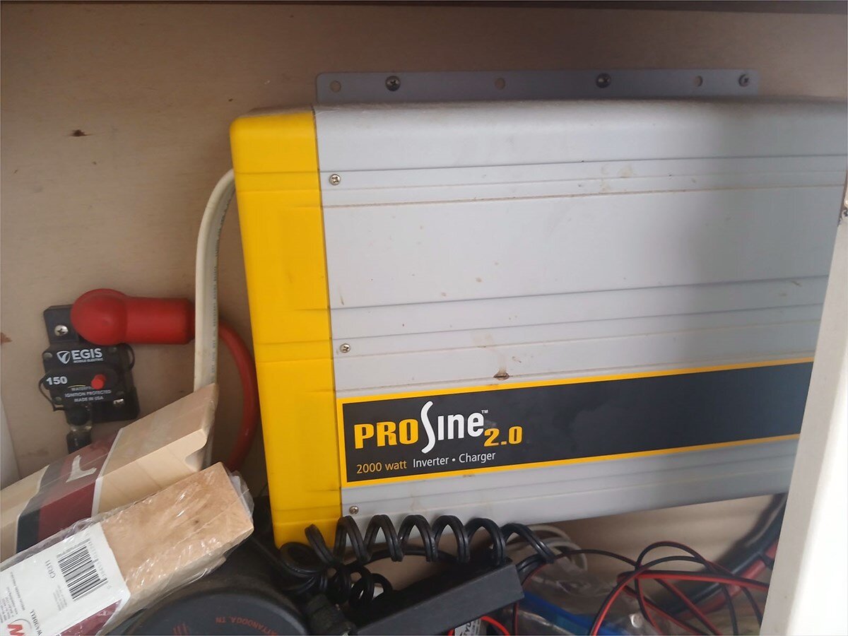 1985-mainship-34-1-cf46ad