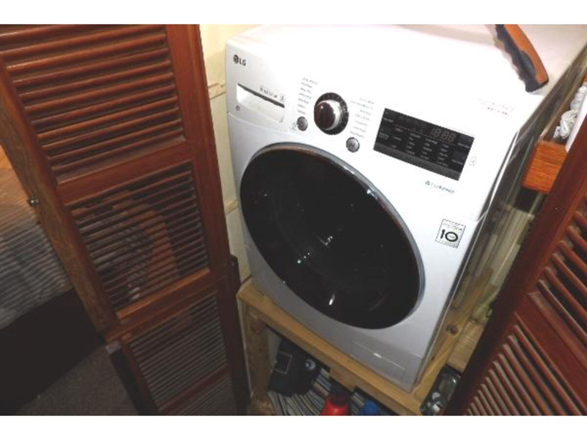 1985-present-yachts-40-7dce8f