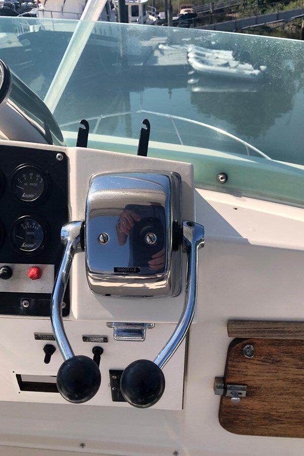 1986-bertram-28-6-de623d