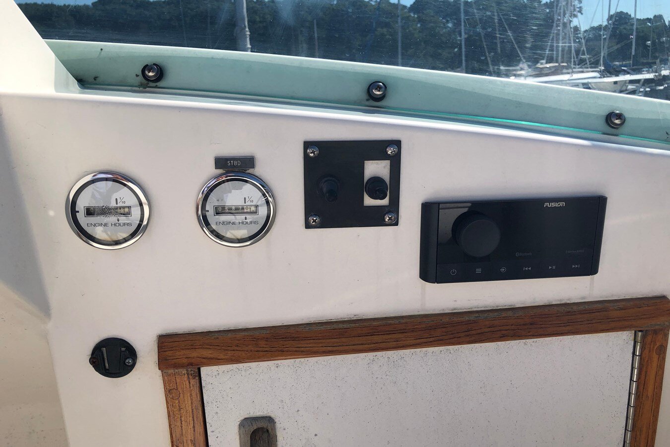 1986-bertram-28-6-09c678