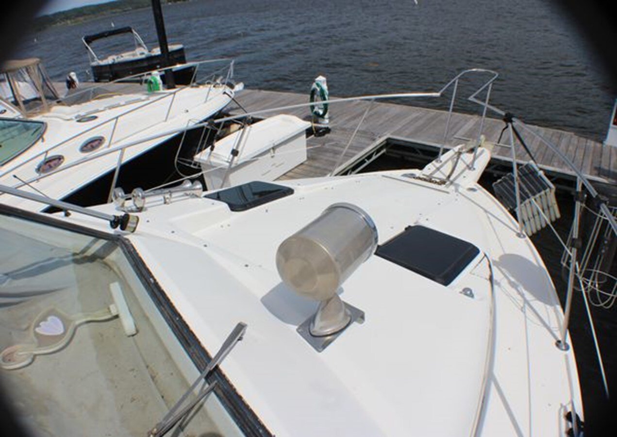 1986-carver-32-2aed6b