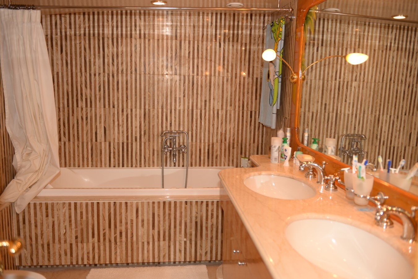 1986-crn-123-1-d77c78