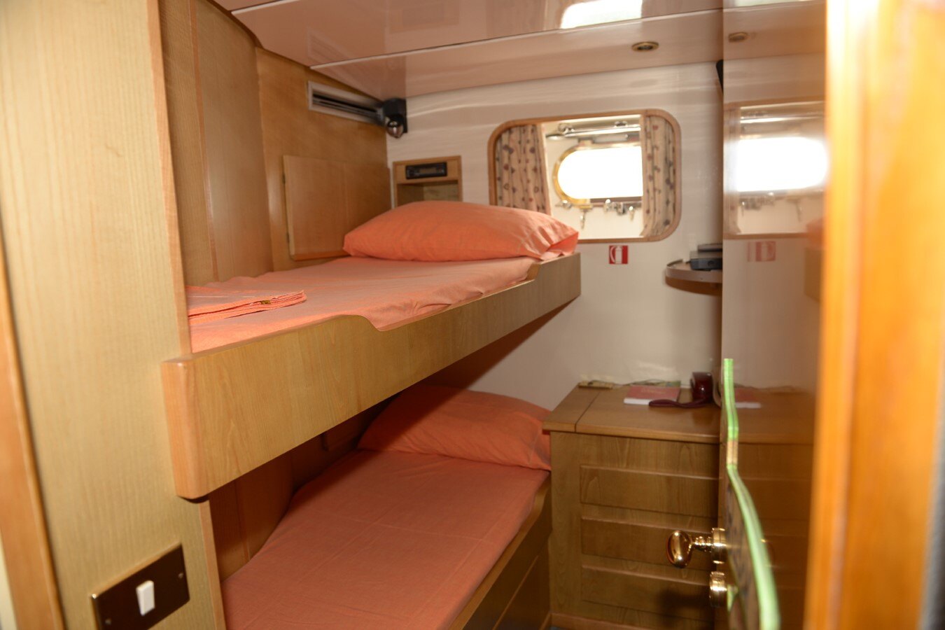 1986-crn-123-1-d77c78