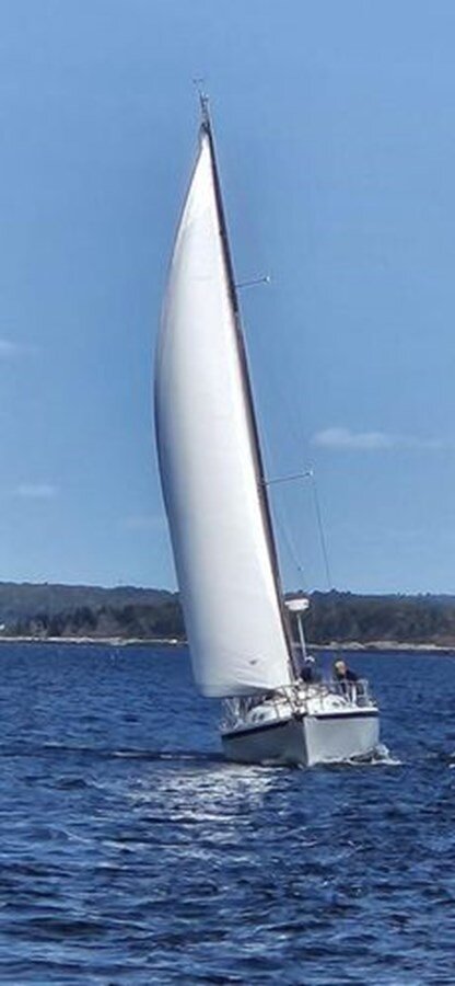 1986-ericson-yachts-32-6-6bd84b