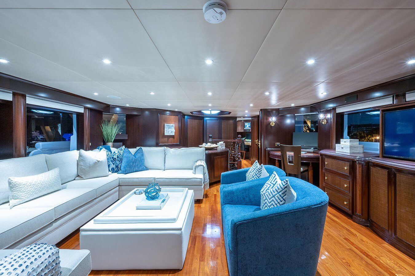 1986-van-mill-143-e20554