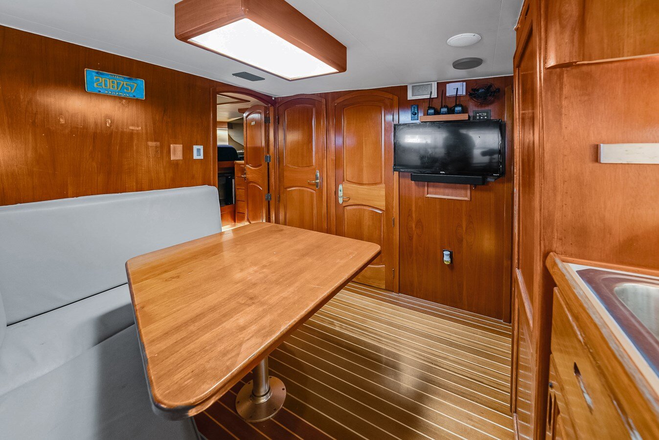 1986-westportchristensen-95-e67142