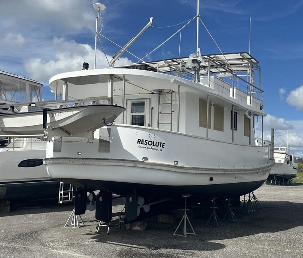 1987-custom-pilothouse-my-50-2c598c