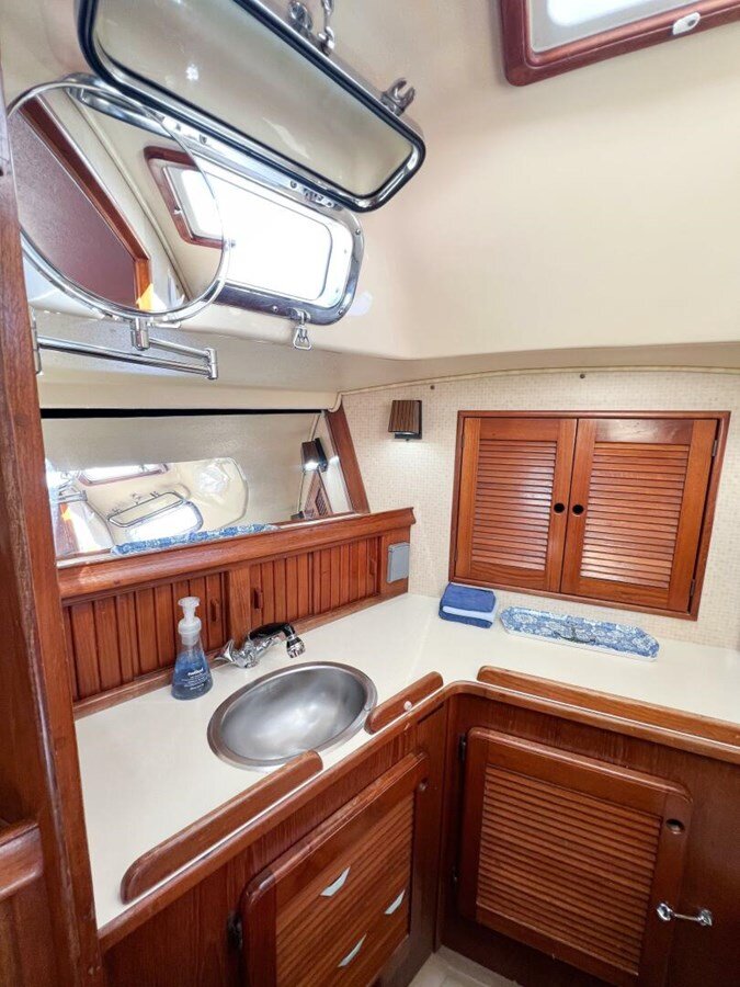 1987-island-packet-38-e99701