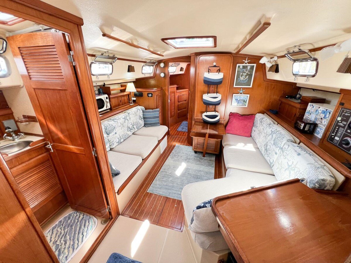 1987-island-packet-38-e99701